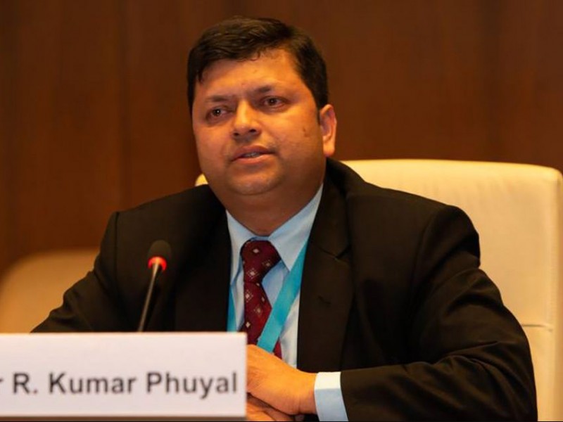 ‘पूर्वाधार निर्माणमा सरकारको प्राथमिकता’